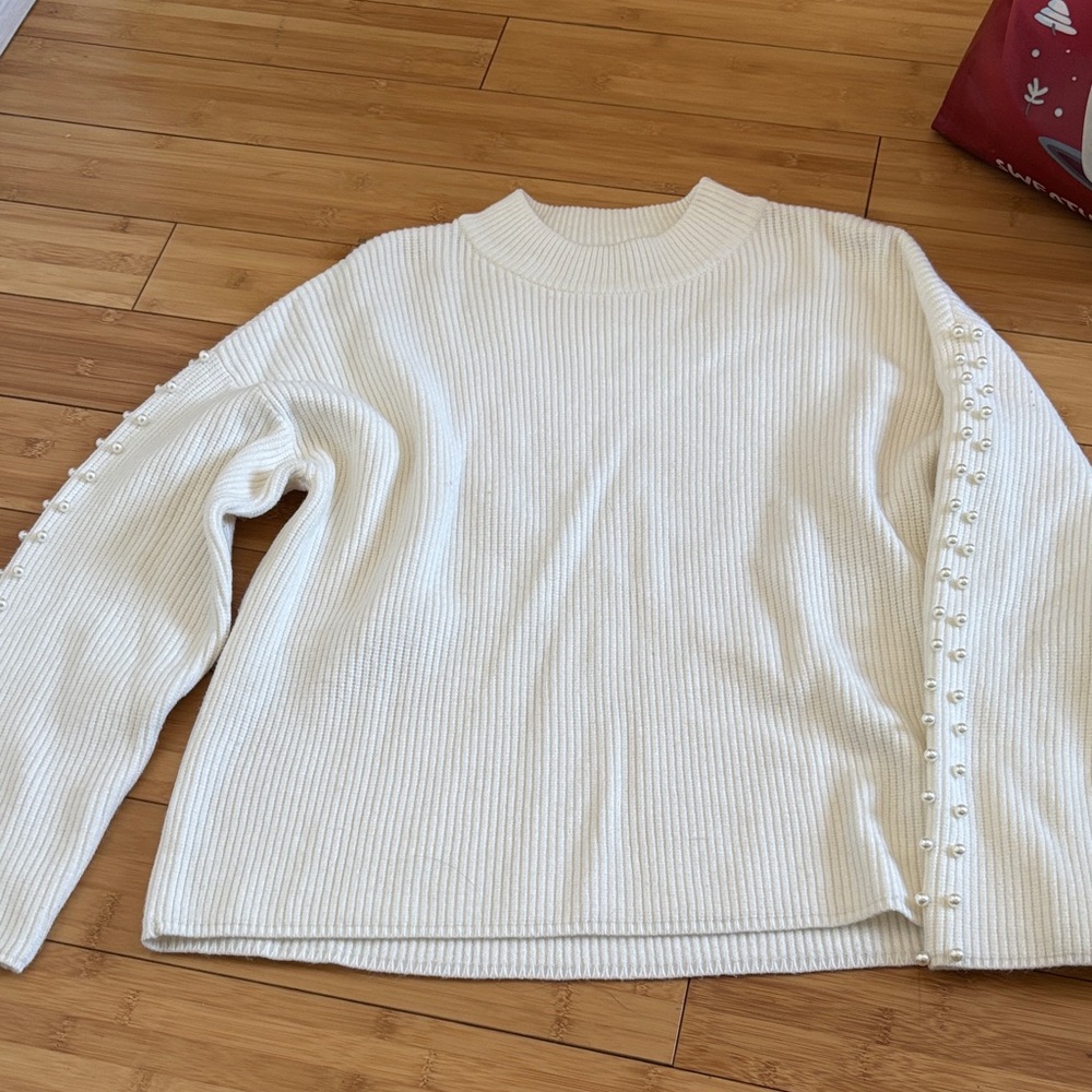 Lucy Paris Elegant Cream Sweater with Pearl Detailing